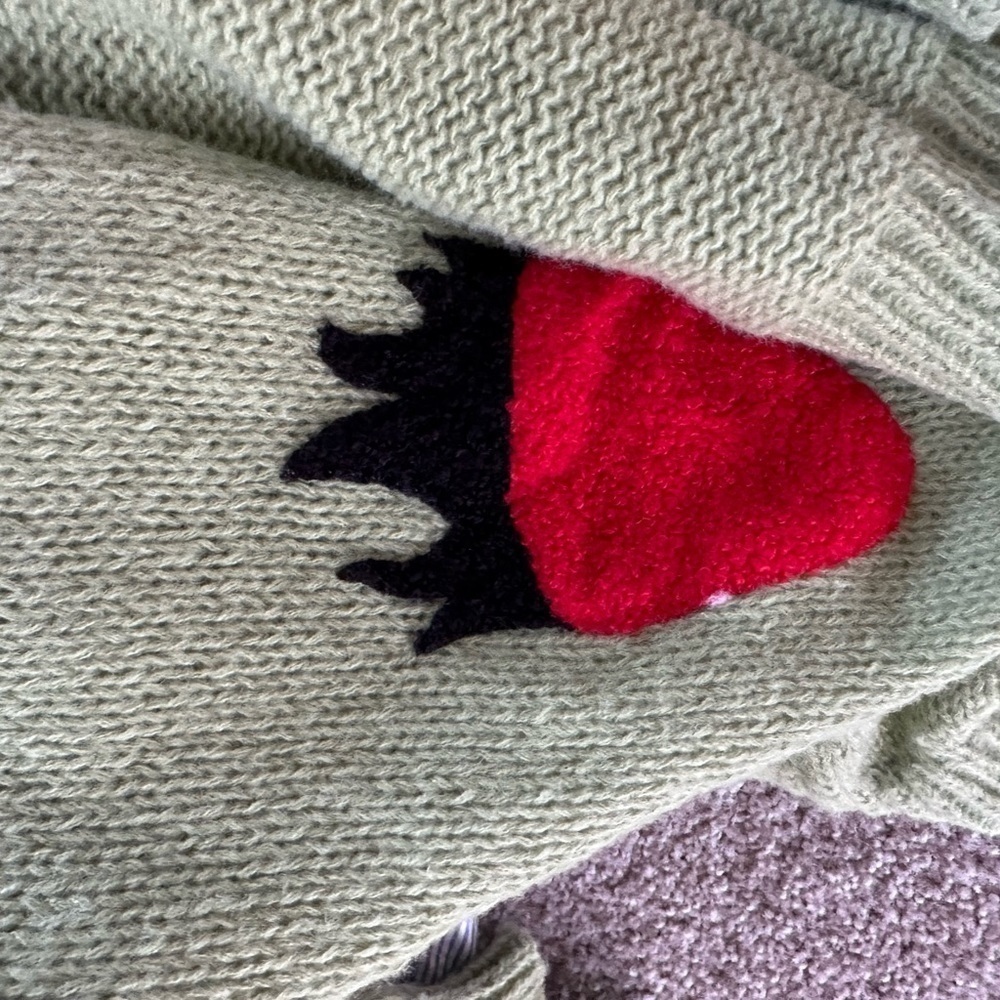 Strawberry cardigan - Picture 3 of 3